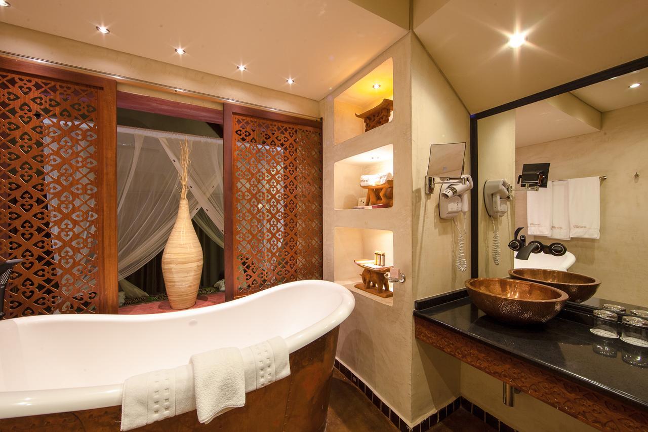 The Royal Senchi Hotel And Resort Akosombo Luaran gambar