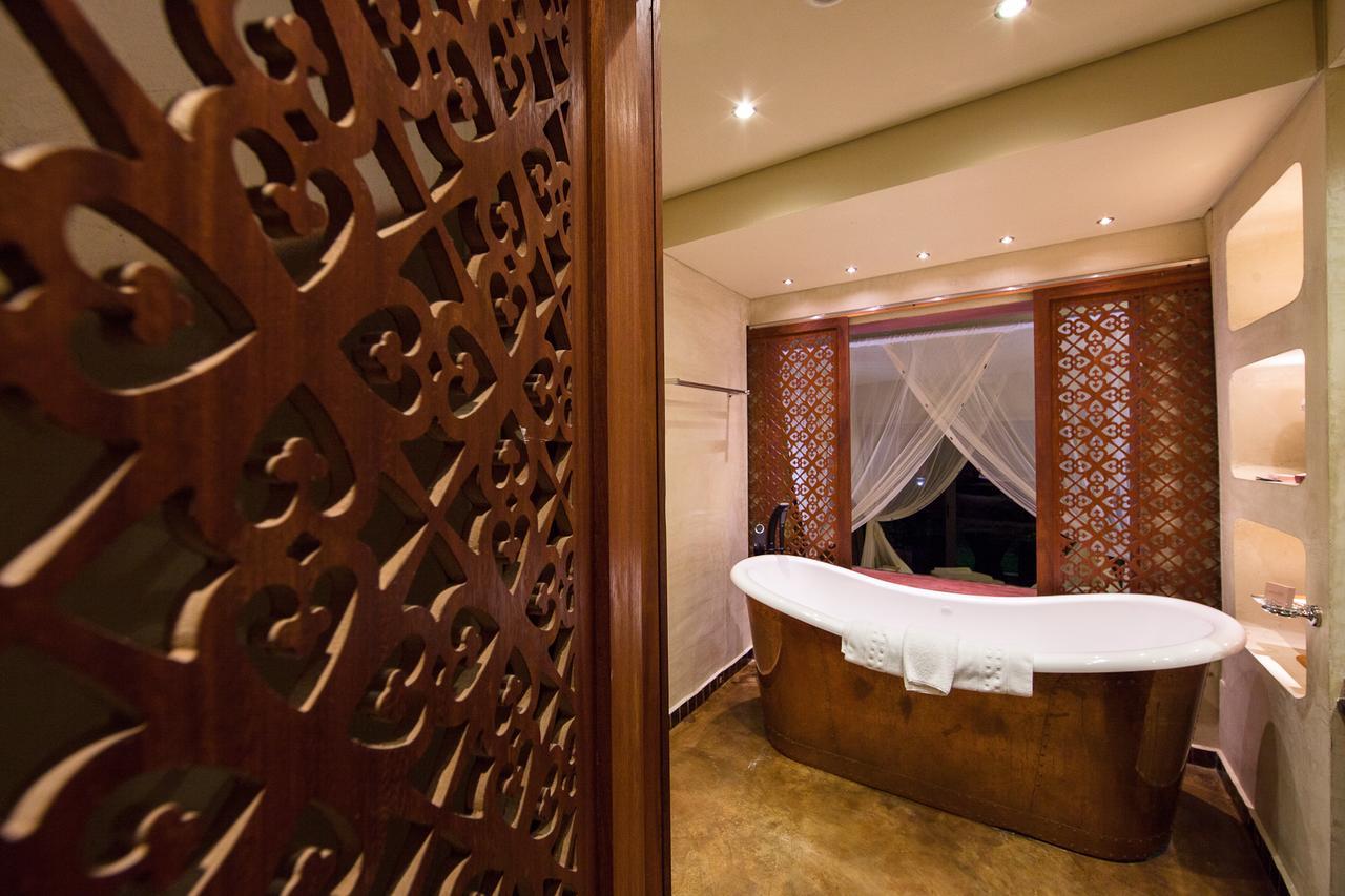 The Royal Senchi Hotel And Resort Akosombo Luaran gambar
